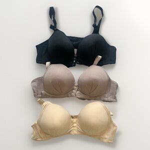 Wireless Front Closure Bra Lot – Size 46/105